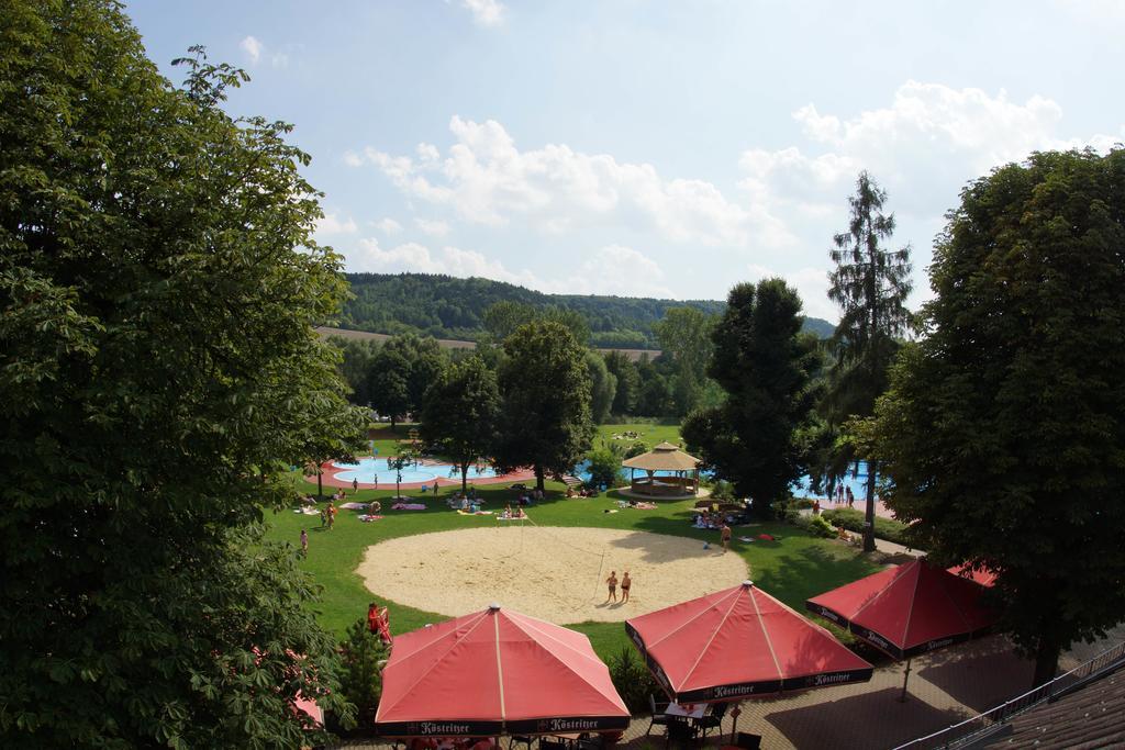 Waldhotel Bad Bibra Luaran gambar