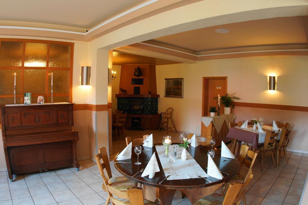 Waldhotel Bad Bibra Luaran gambar