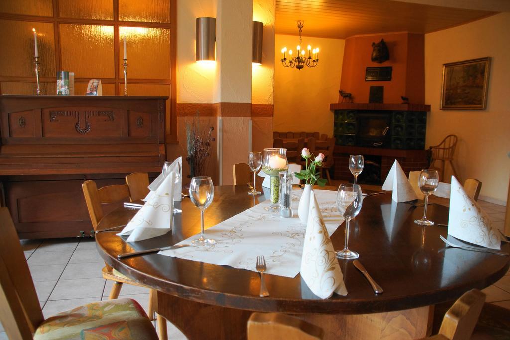 Waldhotel Bad Bibra Luaran gambar