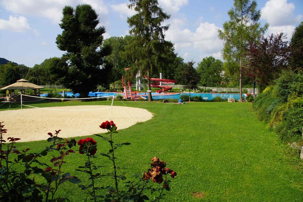 Waldhotel Bad Bibra Luaran gambar